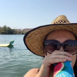 Meet your Posher, Tracy